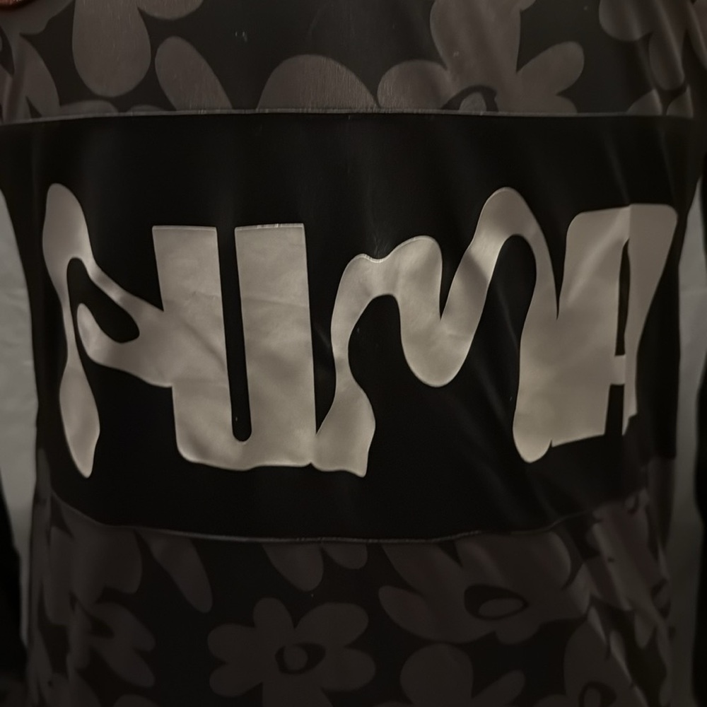 Puma Men's Black and Gray Floral Jersey - Picture 4 of 8